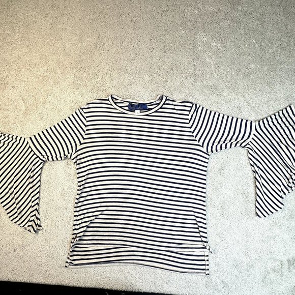 Blue Rain‎ Top with bell sleeves Size large blue and gray Made In USA! - Picture 1 of 8